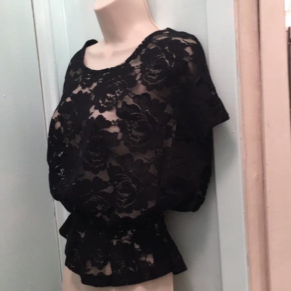 Lace Dolman Sleeve Top - Picture 2 of 2